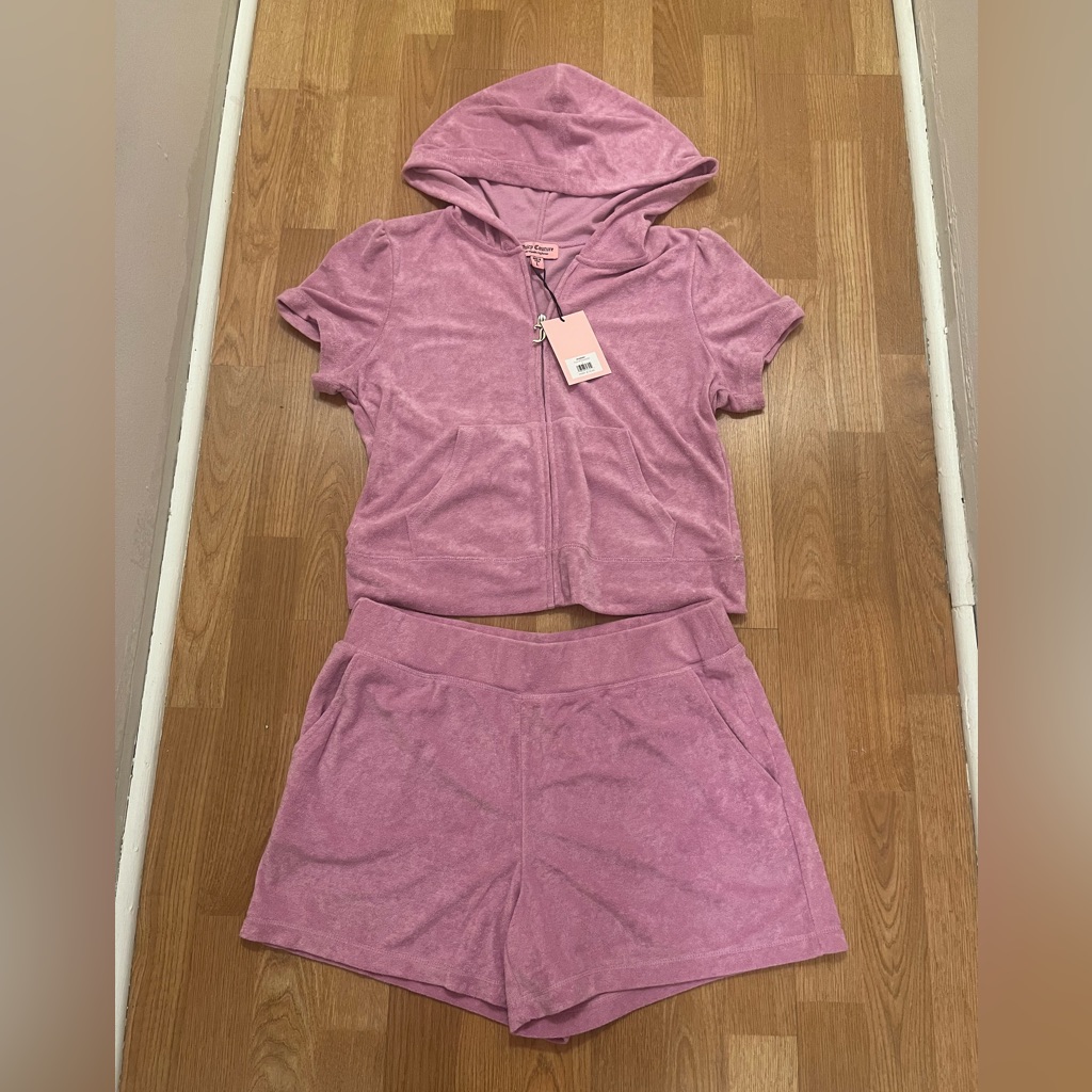 New Juicy Couture 2 Piece Velour Hoodie & Shorts Set Hot Pink Size L Retail Nwt